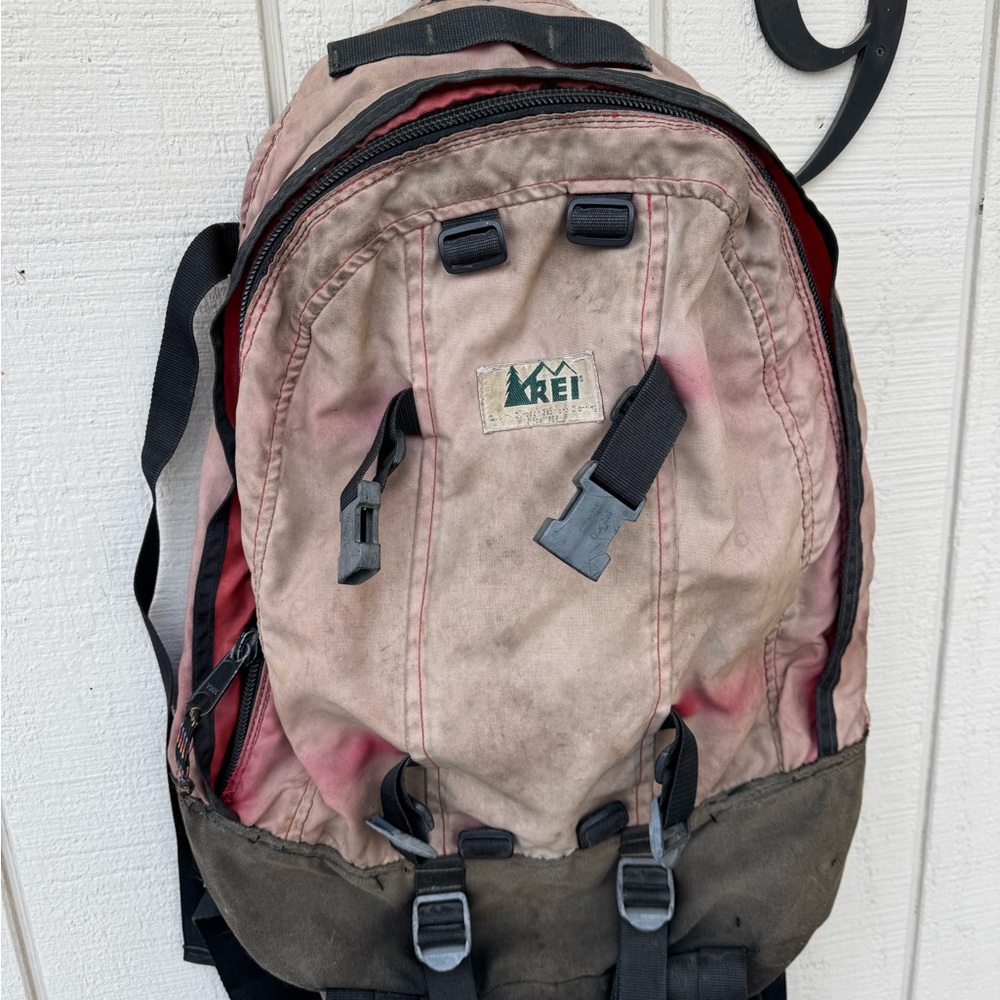 Vintage REI backpack